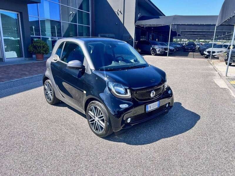 Nero Usata 2018 Smart ForTwo Electric Drive Passion Due volumi | 9800 € (Buon prezzo) - Immagine 1/4