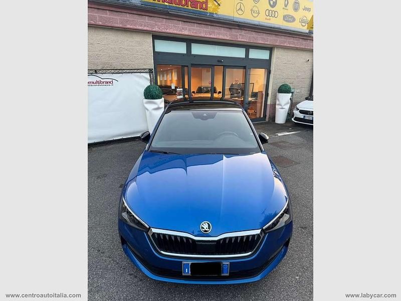 Usata Skoda Scala Sport 116 CV (85 kW) 2019 Blu/azzurro Utilitaria