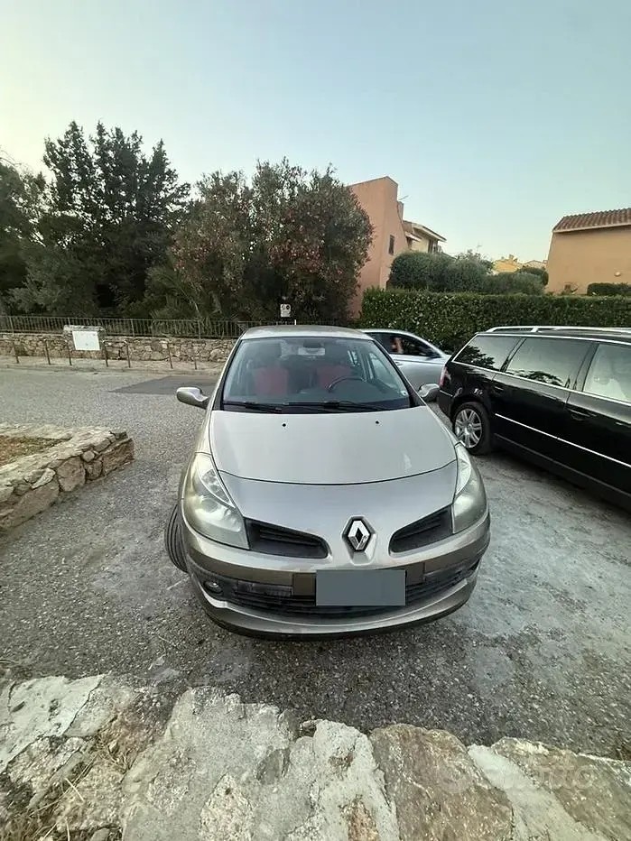 Usata Renault Clio II 98 CV (72 kW) 2008 Grigio Berlina