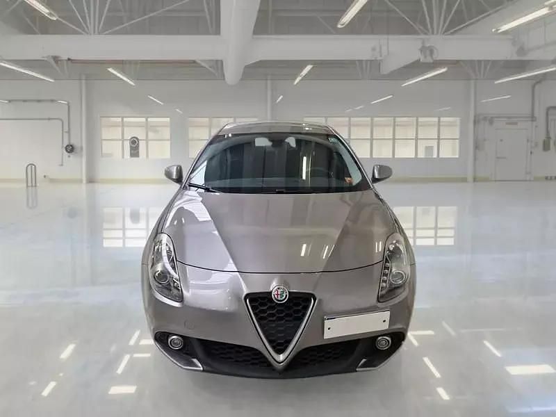 Usata Alfa Romeo Giulietta Business 119 CV (87 kW) 2017 Utilitaria