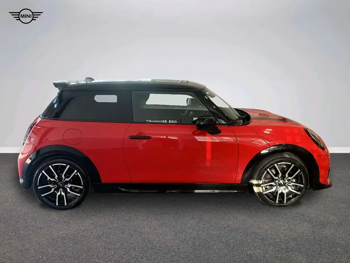 Usata Mini John Cooper Works 204 CV (150 kW) 2025 Rosso Utilitaria