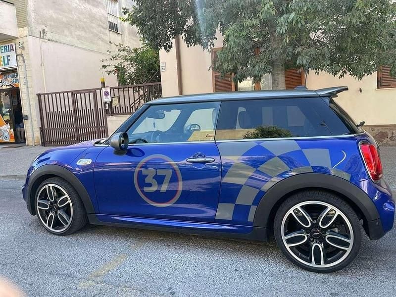 Usata 2018 Mini Cooper SD Hype Utilitaria | 17.900 € (Cara) - Immagine 1/4