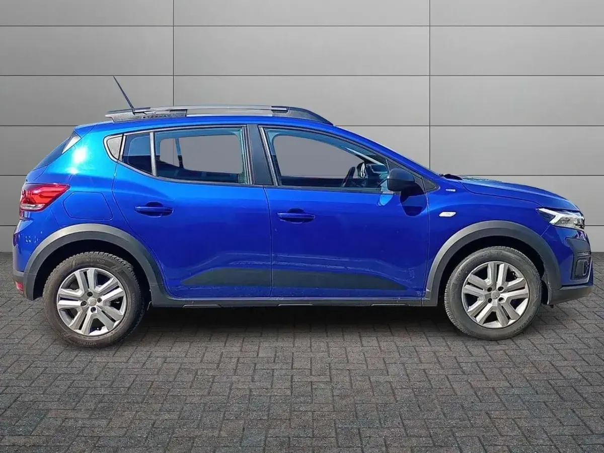 Usata Dacia Sandero Expression 101 CV (74 kW) 2023 Other Utilitaria