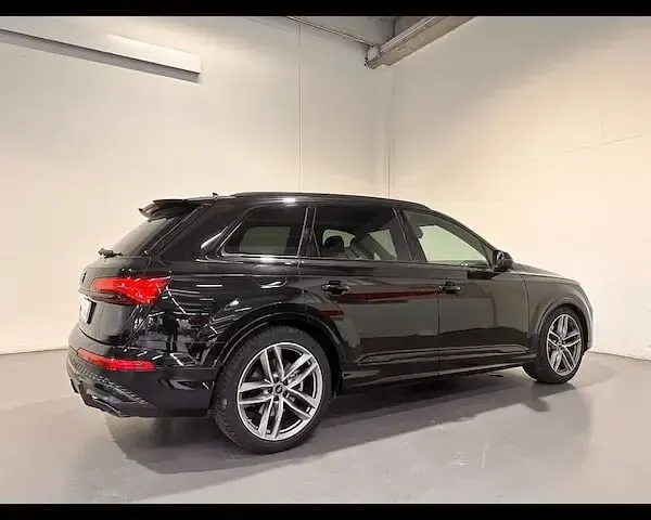 Usata Audi Q7 S-Line 286 CV (210 kW) 2024 Nero SUV