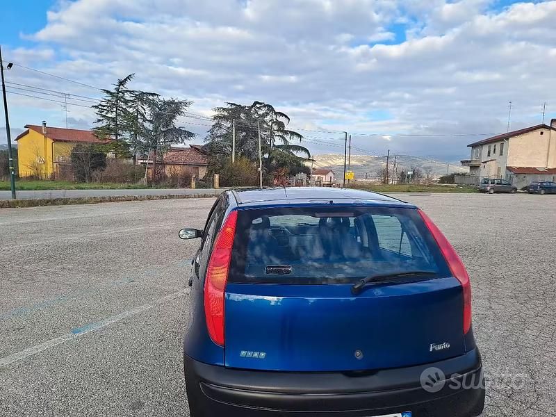 Usata Fiat Punto 2000 Utilitaria
