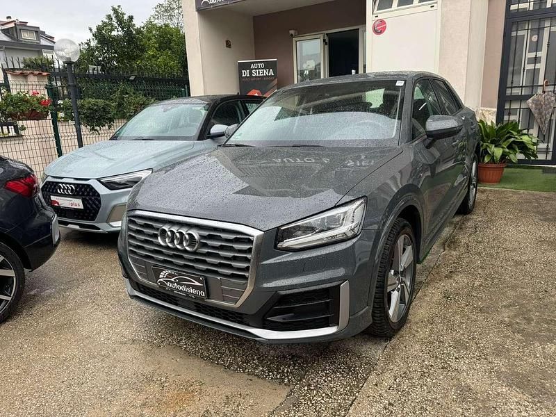 Grigio Usata 2018 Audi Q2 Sport SUV | 20.500 € (Buon prezzo) - Immagine 1/4