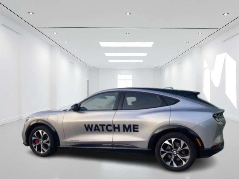 Usata Ford Mustang Mach-E Standard Range 124 kW (169 CV) 2022 Grigio SUV