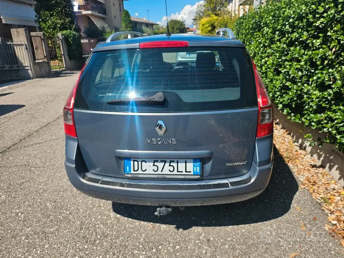 Usata Renault Mégane GrandTour 111 CV (81 kW) 2006 Grigio Station wagon