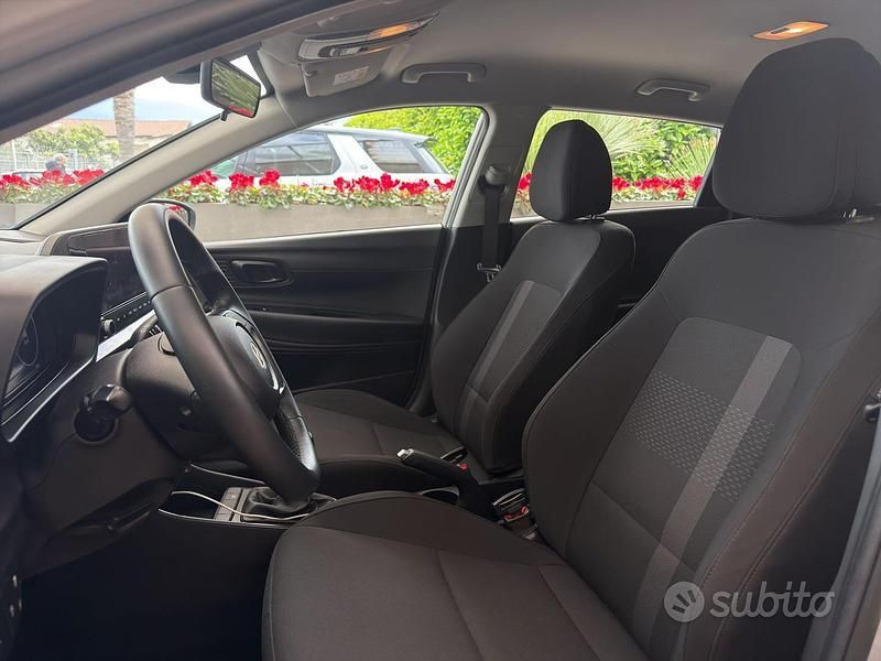 Usata Hyundai i20 79 CV (58 kW) 2025 Grigio Utilitaria