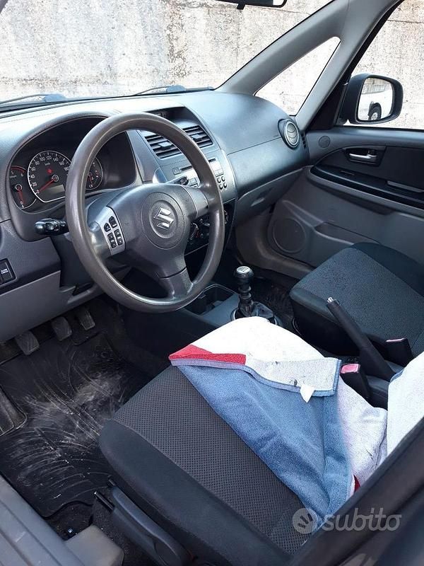 Usata Suzuki SX4 2007 Grigio Monovolume