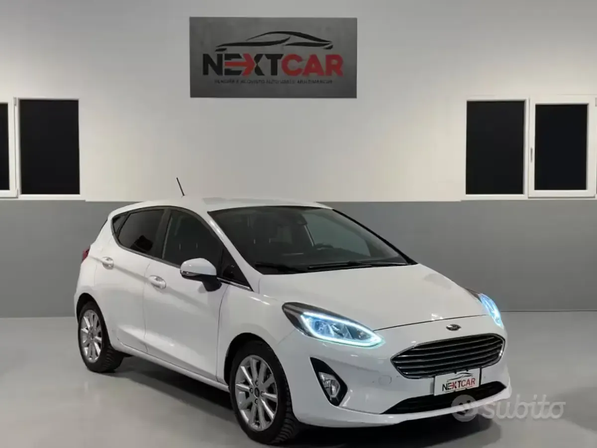 Usata Ford Fiesta 86 CV (63 kW) 2020 Bianco Utilitaria