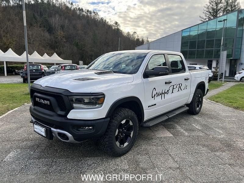 Usata Dodge Ram 401 CV (294 kW) 2024 Bianco Pick-up