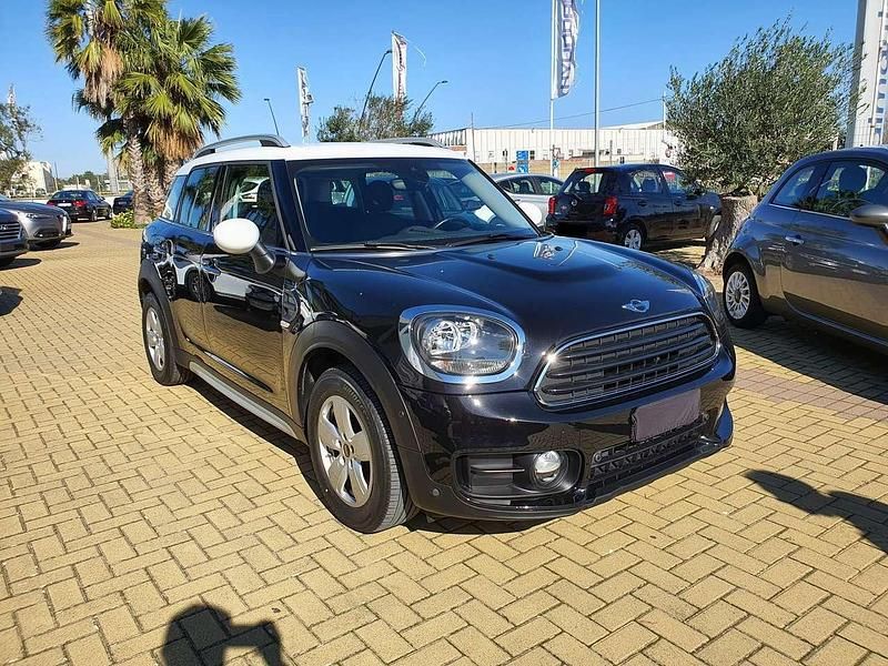 Usata Mini Cooper D Countryman Business 150 CV (110 kW) 2017 Nero SUV