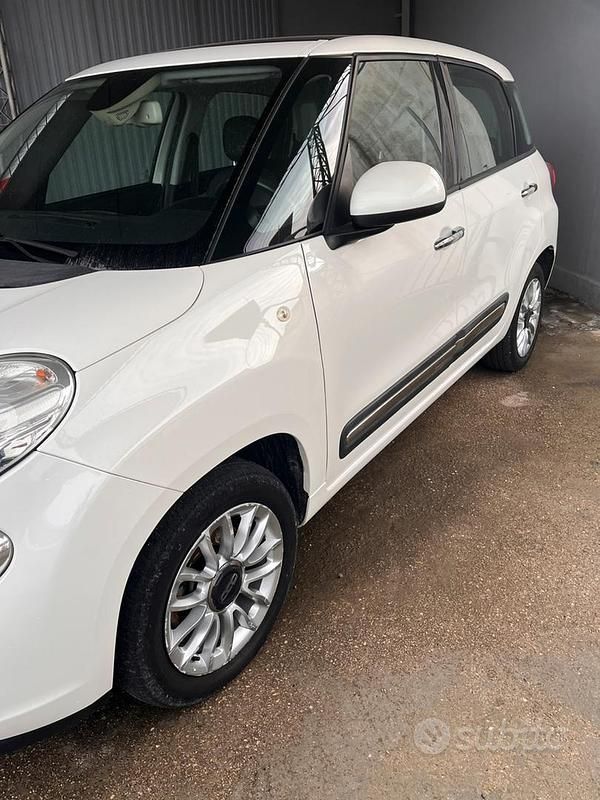 Usata Fiat 500 Lounge 85 CV (62 kW) 2012 Bianco Monovolume