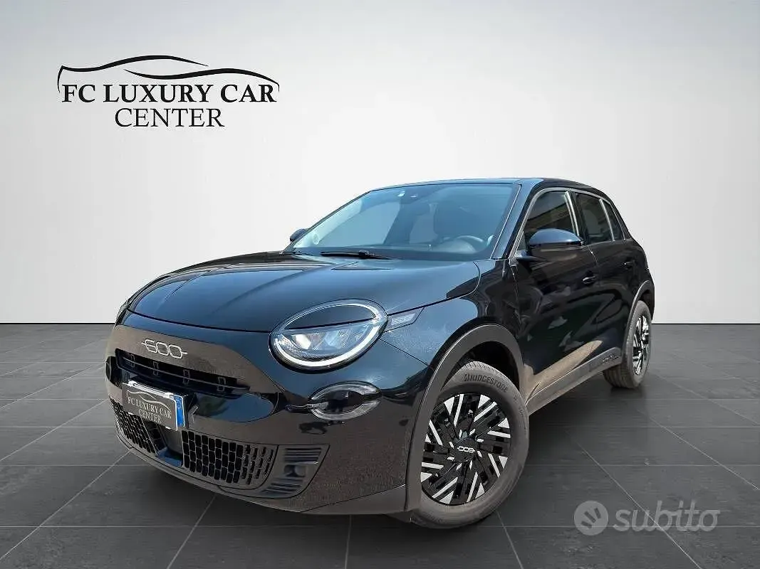 Usata Fiat 600 Business 110 CV (80 kW) 2025 Nero SUV