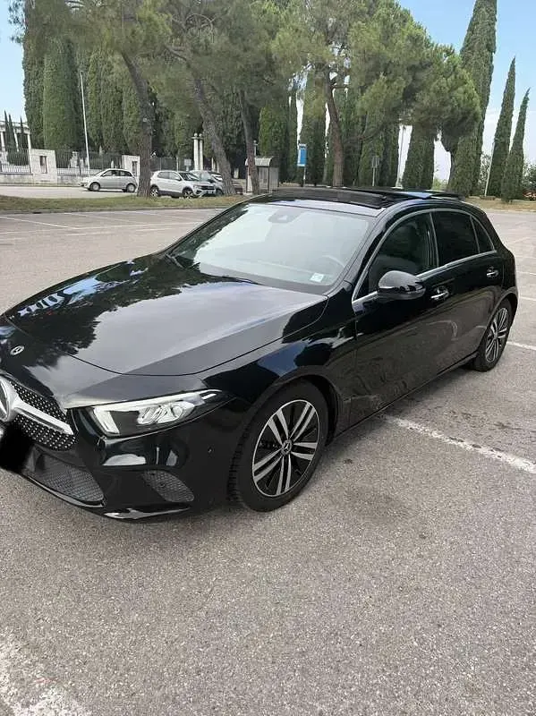 Usata Mercedes A180 Edition 136 CV (100 kW) 2021 Nero Berlina
