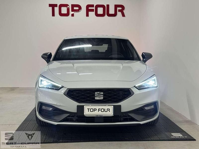 Nuova Seat Leon FR 116 CV (85 kW) 2025 Bianco Utilitaria