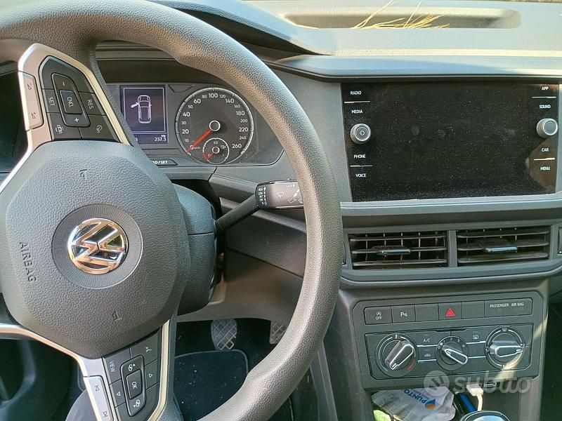 Usata VW T-Cross 95 CV (69 kW) 2020 Grigio SUV