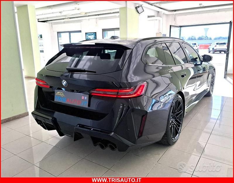 Usata BMW M5 Comfort Edition 727 CV (534 kW) 2025 Nero Station wagon