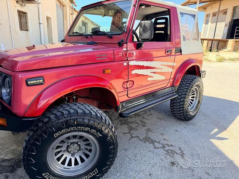 Usata Suzuki Samurai 1998 Rosso SUV