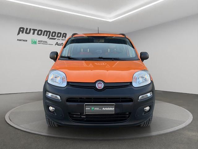 Second-hand Fiat Panda 4x4 80 CP (58 kW) 2017 Portocaliu Hatchback