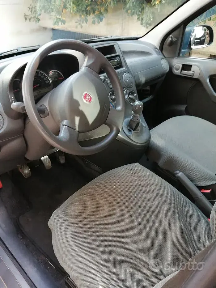 Usata Fiat Panda 69 CV (50 kW) 2012 Grigio Utilitaria