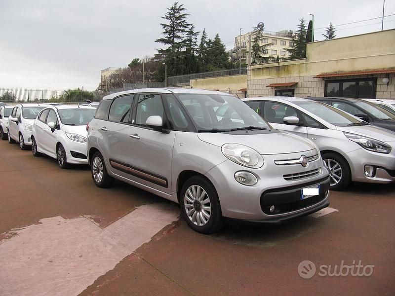 Usata Fiat 500L Living 105 CV (77 kW) 2014 Grigio Monovolume