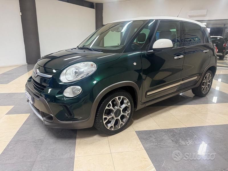 Usata Fiat 500L Trekking 105 CV (77 kW) 2014 Verde Monovolume