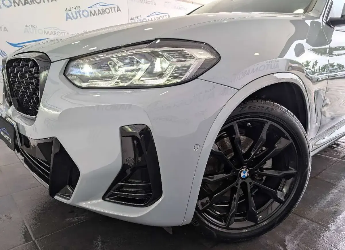 Usata BMW X4 M Sport 190 CV (139 kW) 2023 Brooklyn grey SUV
