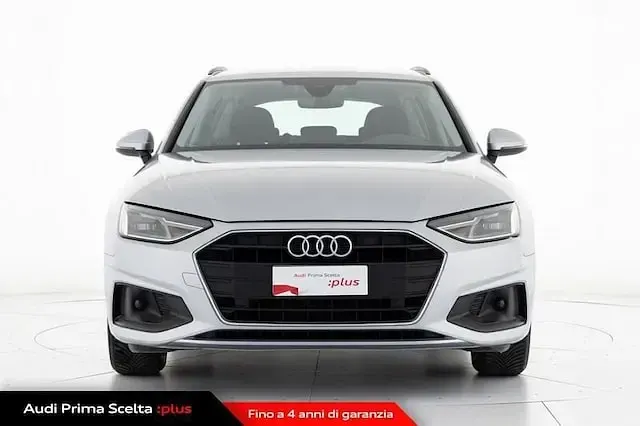 Occasion Audi A4 Design 136 PK (100 kW) 2022 Zilver Stationwagen