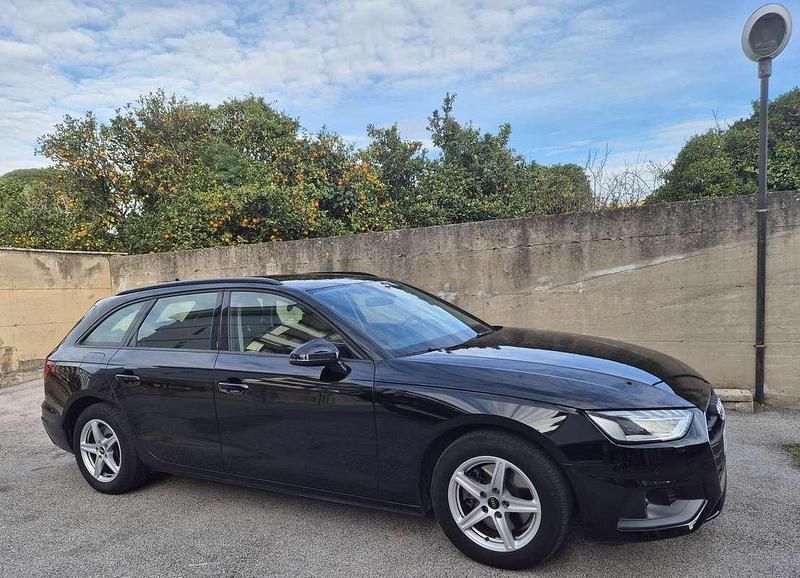 Usata Audi A4 Business 136 CV (100 kW) 2021 Station wagon