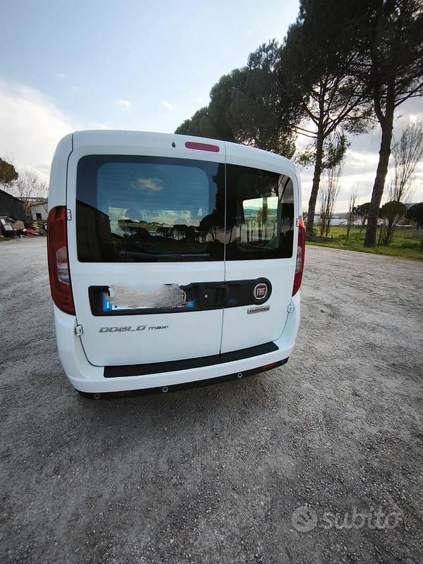 Usata Fiat Doblò 100 CV (73 kW) 2018 Monovolume