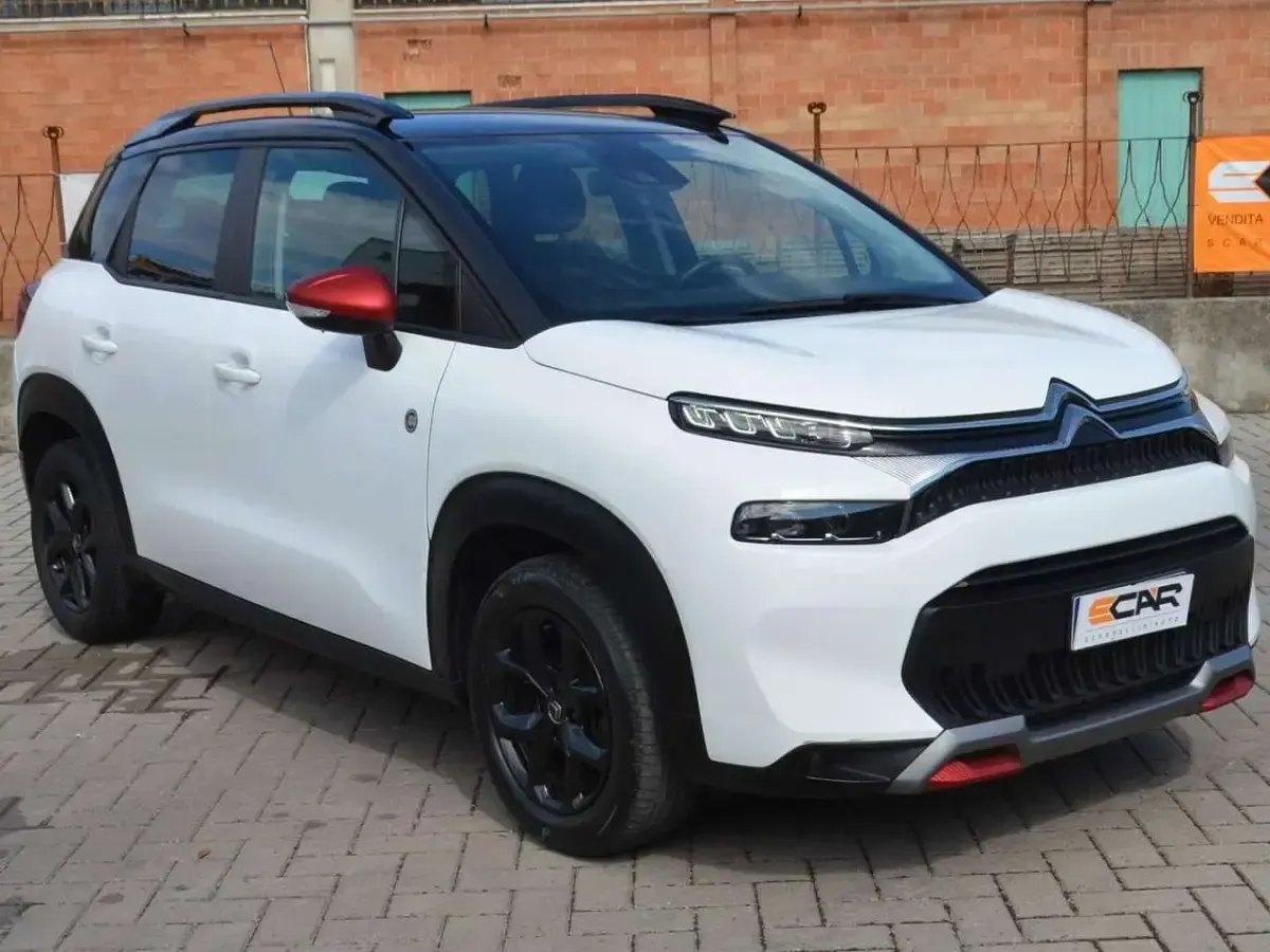 Usata Citroën C3 Aircross Feel 110 CV (80 kW) 2022 Tetto nero rifiniture rosse SUV