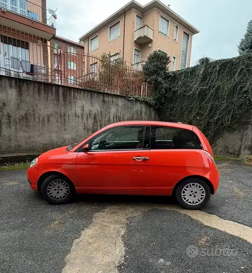 Usata Lancia Ypsilon 69 CV (50 kW) 2009 Utilitaria