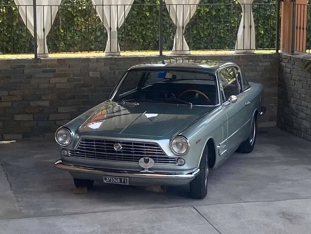 Usata Fiat 2300 S 131 CV (96 kW) 1967 Blu/azzurro Coupé