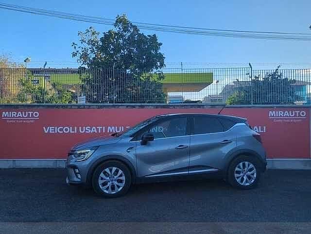 Usata Renault Captur Intens 93 CV (68 kW) 2021 Grigio SUV