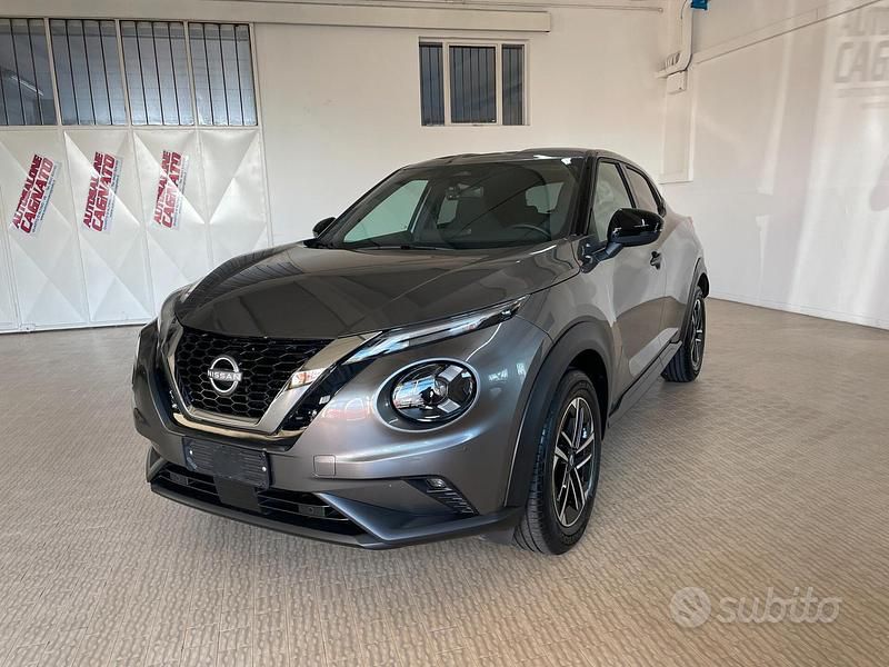 Usata Nissan Juke N-Connecta 114 CV (83 kW) 2025 Grigio SUV