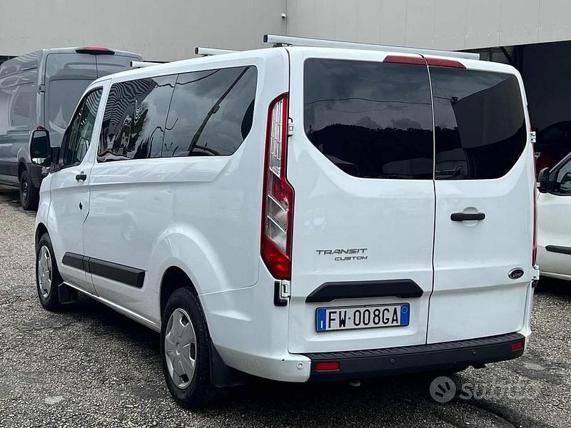 Usata Ford Transit Custom Trend 131 CV (96 kW) 2019 Bianco Station wagon