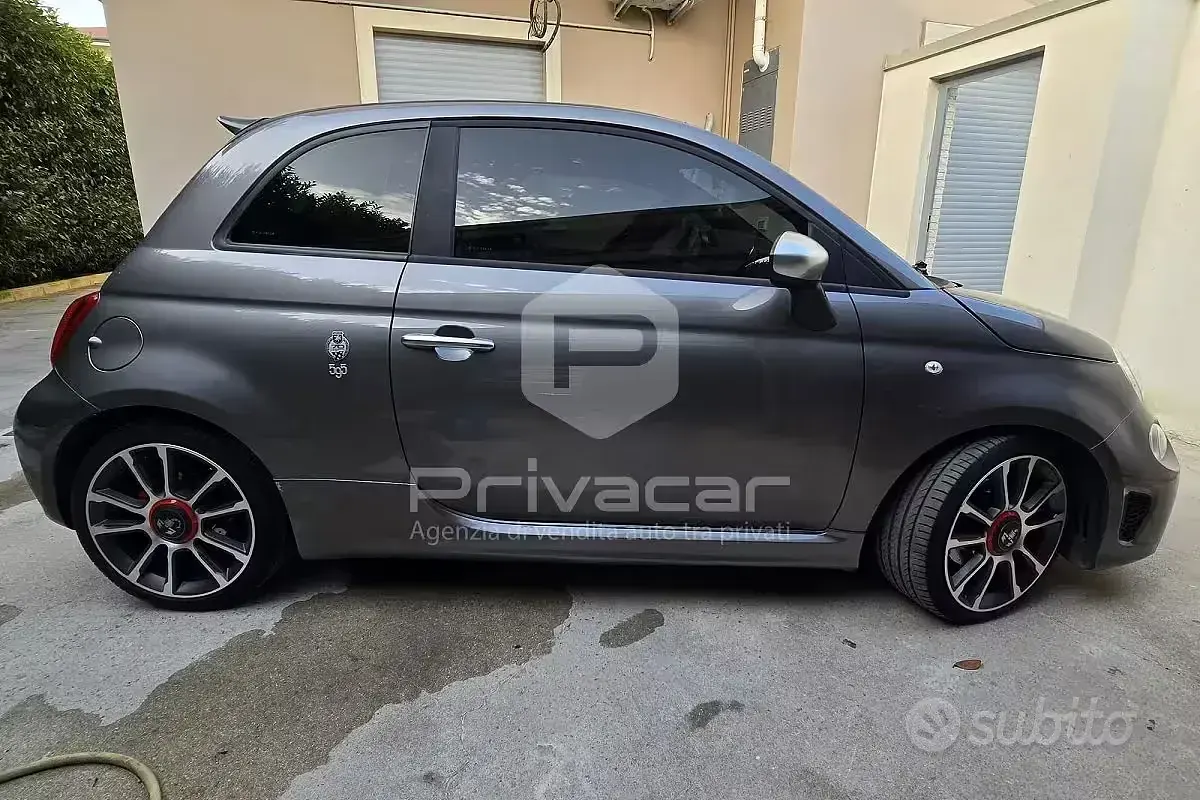Usata Abarth 595C Turismo 165 CV (121 kW) 2019 Grigio Cabrio