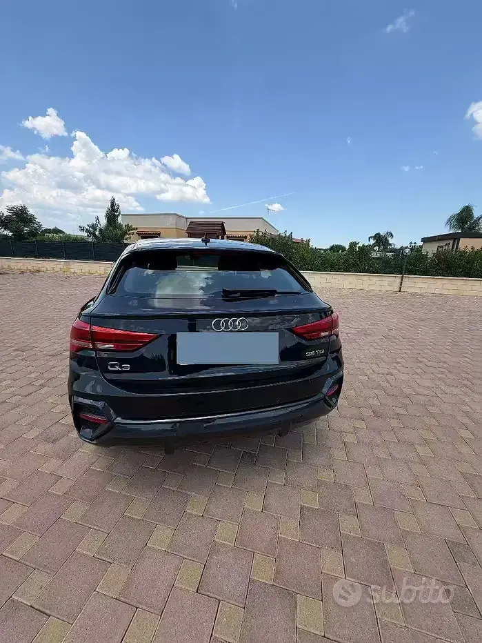 Usata Audi Q3 Sportback Business Plus 150 CV (110 kW) 2021 Nero SUV