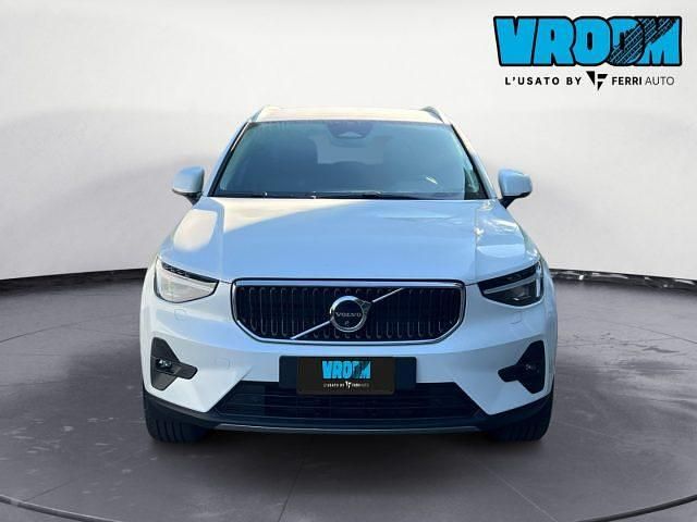 Usata Volvo XC40 Core 163 CV (119 kW) 2025 Bianco SUV