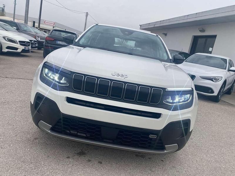 Usata Jeep Avenger Altitude 101 CV (74 kW) 2024 Bianco SUV