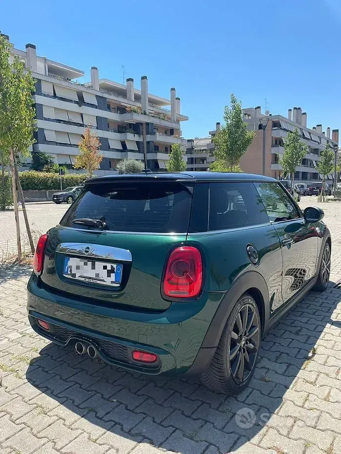 Usata Mini Cooper 170 CV (125 kW) 2016 Verde Utilitaria