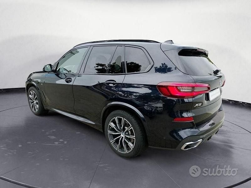Usata BMW X5 M Sport 286 CV (210 kW) 2021 Carbon schwarz metallizzata SUV