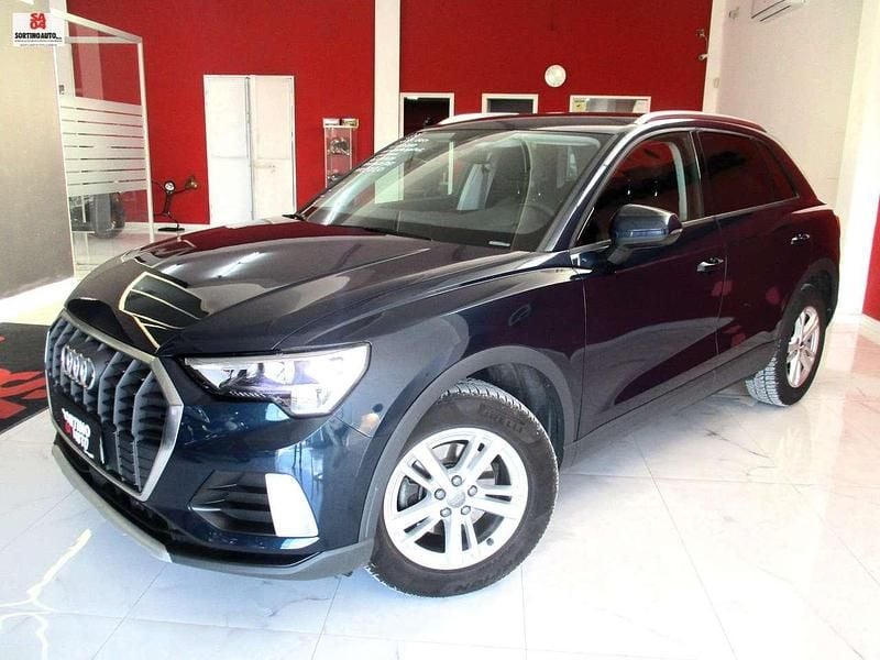 Blu/azzurro Usata 2020 Audi Q3 S-Line SUV | 24.450 € (Super prezzo) - Immagine 1/4