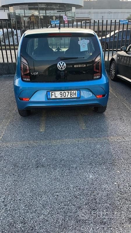Blu Usata 2017 VW up! Utilitaria | 8000 € (Ottimo prezzo) - Immagine 1/2