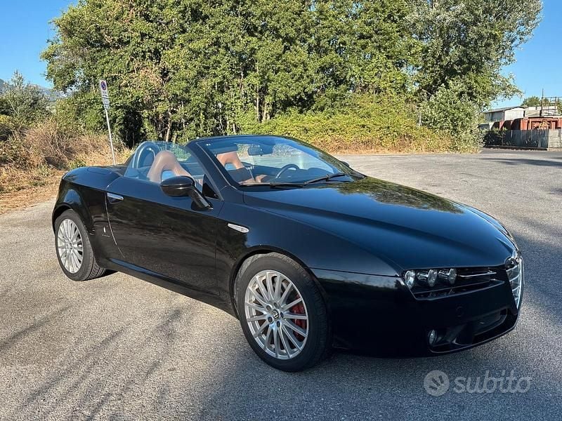 Usata Alfa Romeo Brera 209 CV (153 kW) 2011 Nero Coupé