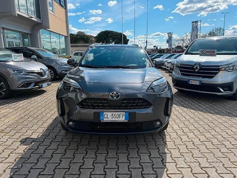 Usata Toyota Yaris Cross Lounge 92 CV (67 kW) 2022 Other SUV