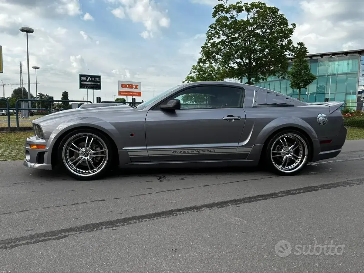 Usata Ford Mustang GT 2005 Grigio Berlina