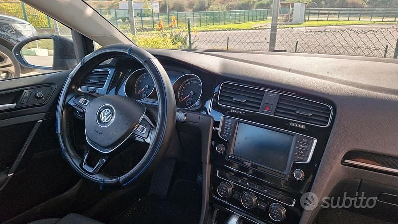 Usata VW Golf VII Highline 110 CV (80 kW) 2017 Nero Berlina